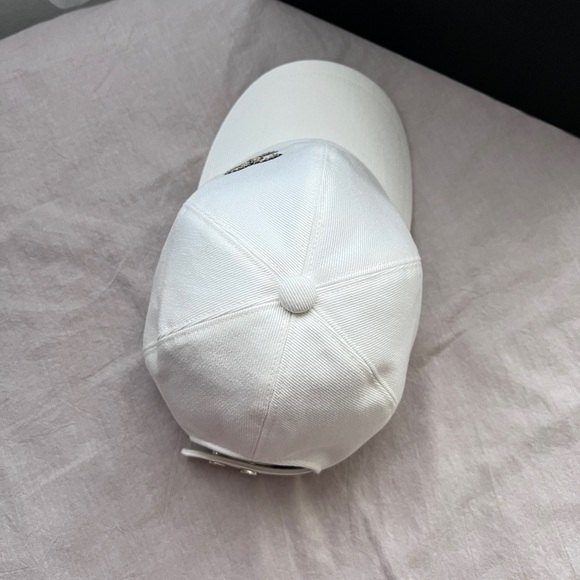 Auth Chanel Classic White Denim Sequin CC Logo Baseball Cap Hat - One Size - Picture 3 of 11